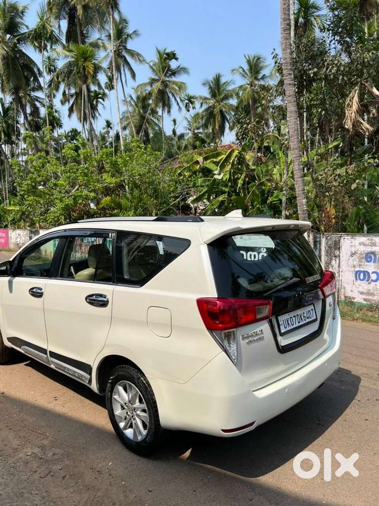 Toyota Innova Crysta 2019