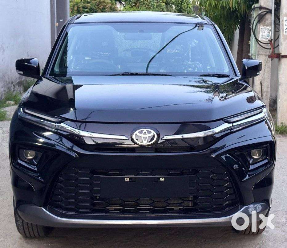 Toyota Urban Cruiser Hyryder, 2026, Petrol