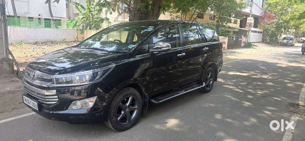 Toyota Innova Crysta 2.8z Automatic, 2017, Diesel
