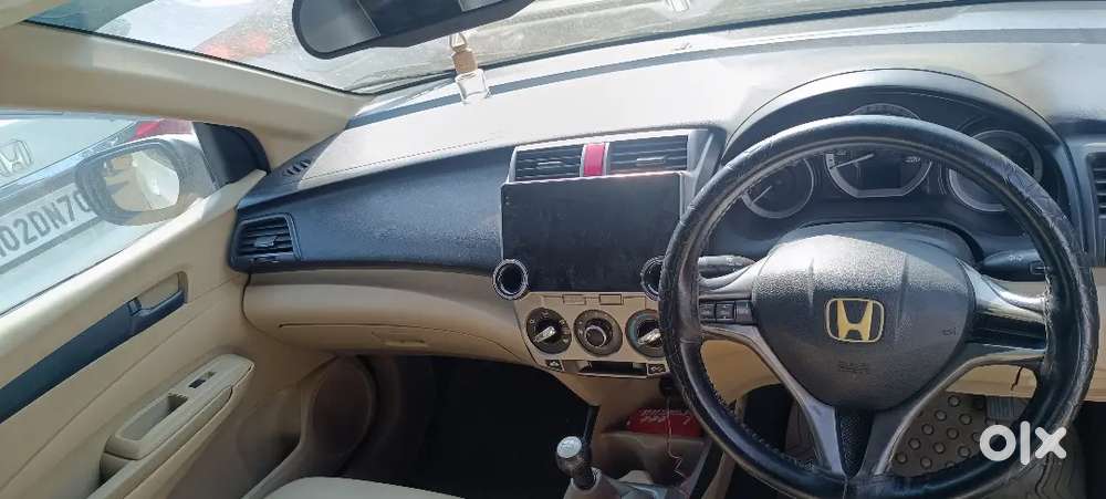 Honda City 2012 Petrol Well Maintained

Just Take & Drive.
Pure Petrol