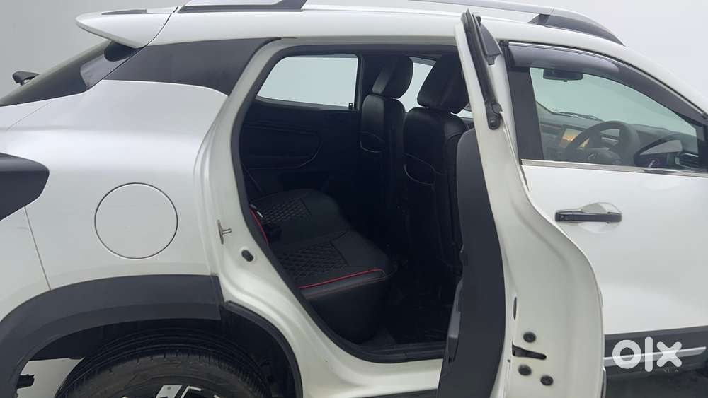 Renault Kiger Rxz Turbo Cvt, 2022, Petrol