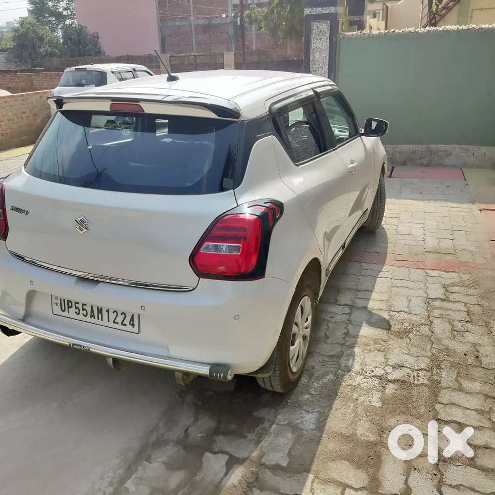 Maruti Suzuki Swift Vxi, November -2022 ,petrol ,47500 Km Driven.