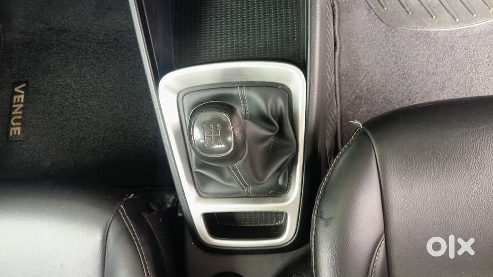 Hyundai Venue S, 2022, Petrol
