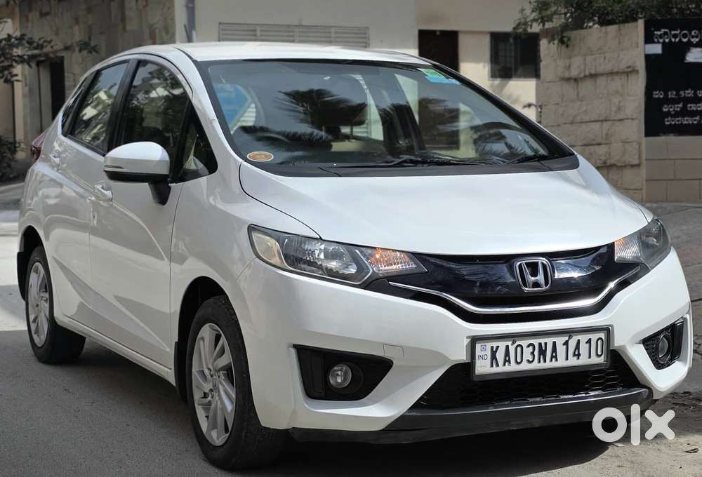 Honda Jazz V Automatic, 2017, Petrol