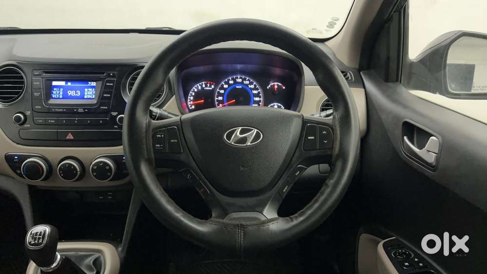 Hyundai Grand I10 Sportz 1.2 Kappa Vtvt, 2015, Petrol