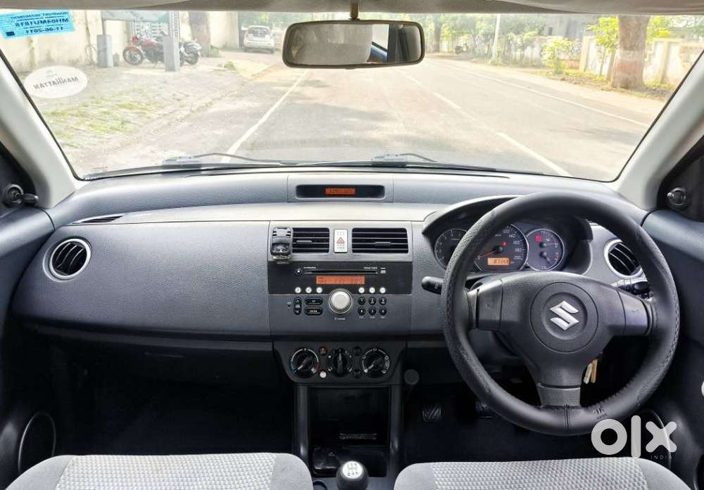 Maruti Suzuki Swift Dzire 1.2 Vxi Bsiv, 2011, Petrol