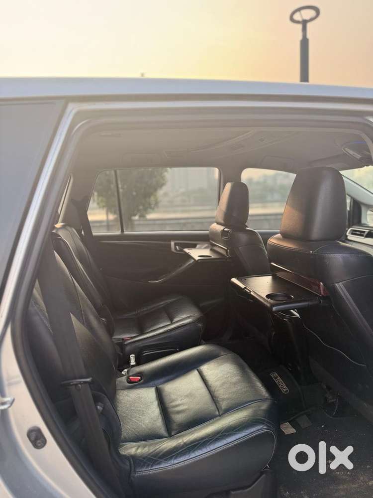 Toyota Innova Crysta 2.4 Z 7 Str, 2016, Diesel