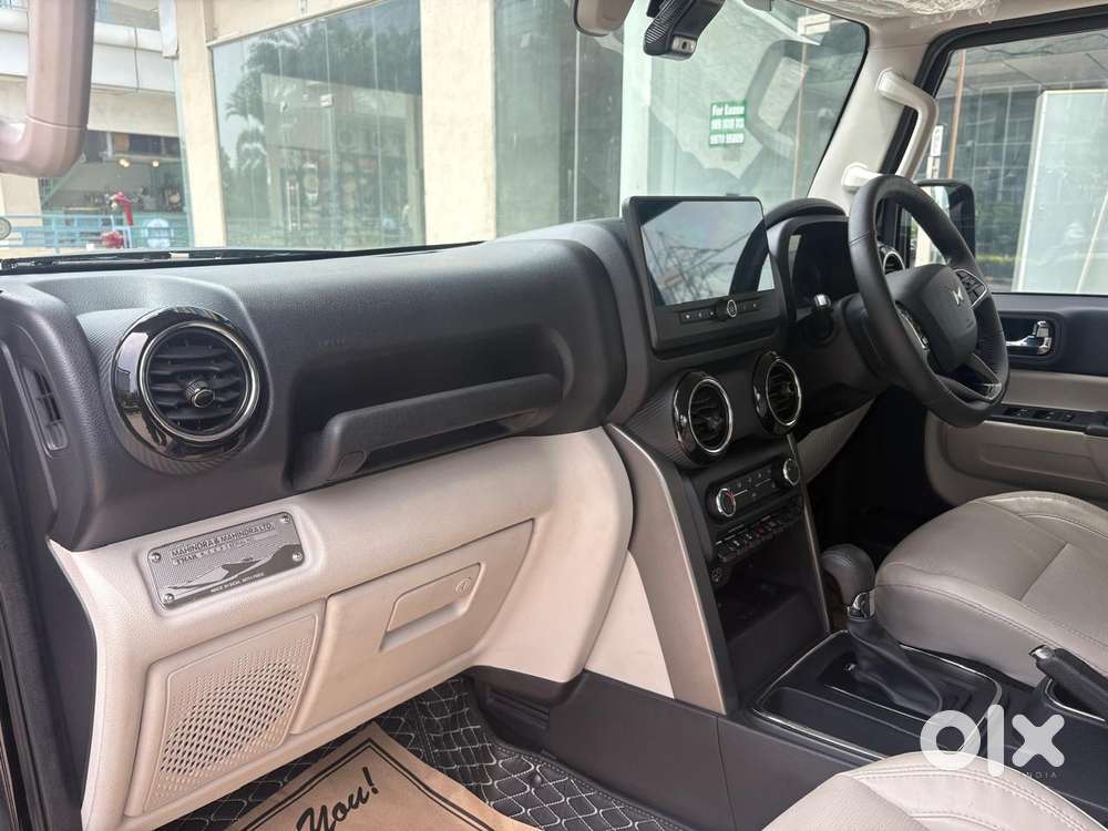 Mahindra Thar Roxx Mx5 Petrol At 2wd, 2025, Petrol