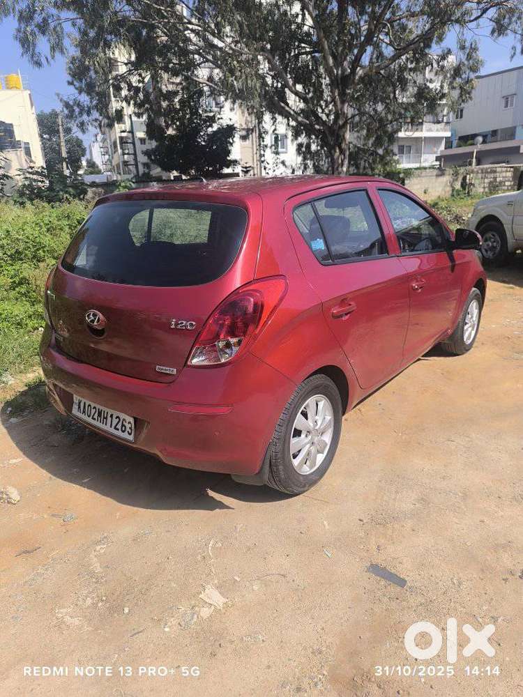 Hyundai I20 Sportz 1.4 Crdi 6 Speed Bs-iv, 2013, Diesel