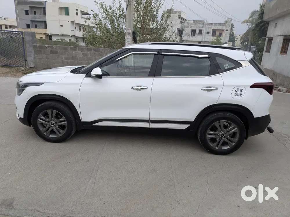 Kia Seltos 2023 Petrol Well Maintained