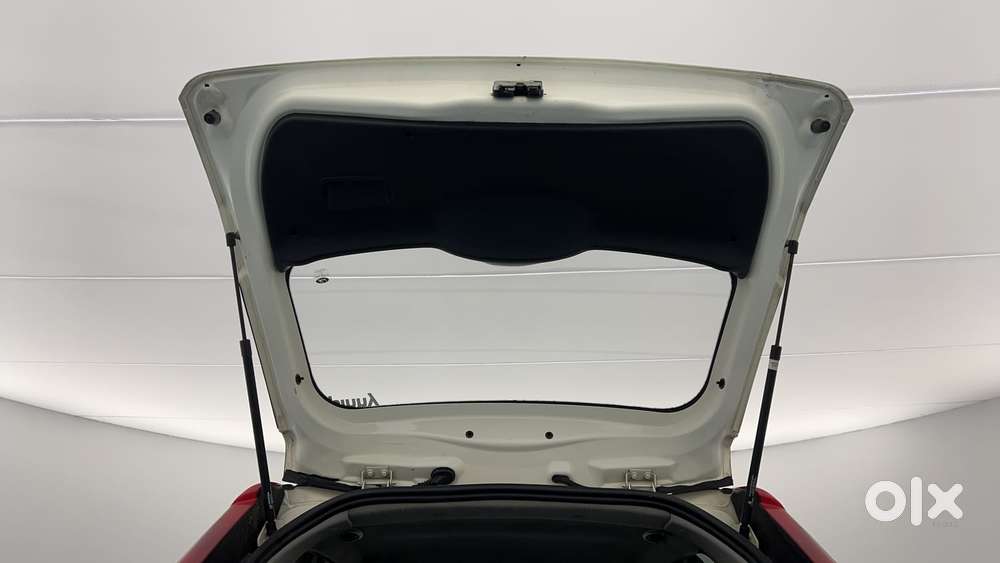 Ford Figo 2010-2012 Petrol Exi, 2014, Petrol