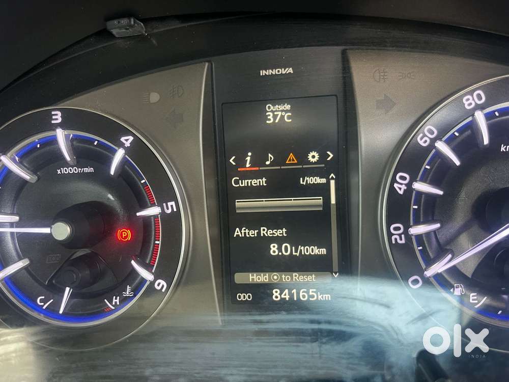 Toyota Innova Crysta [2020-ongoing] 2.4 Zx 7 Str, 2024, Diesel