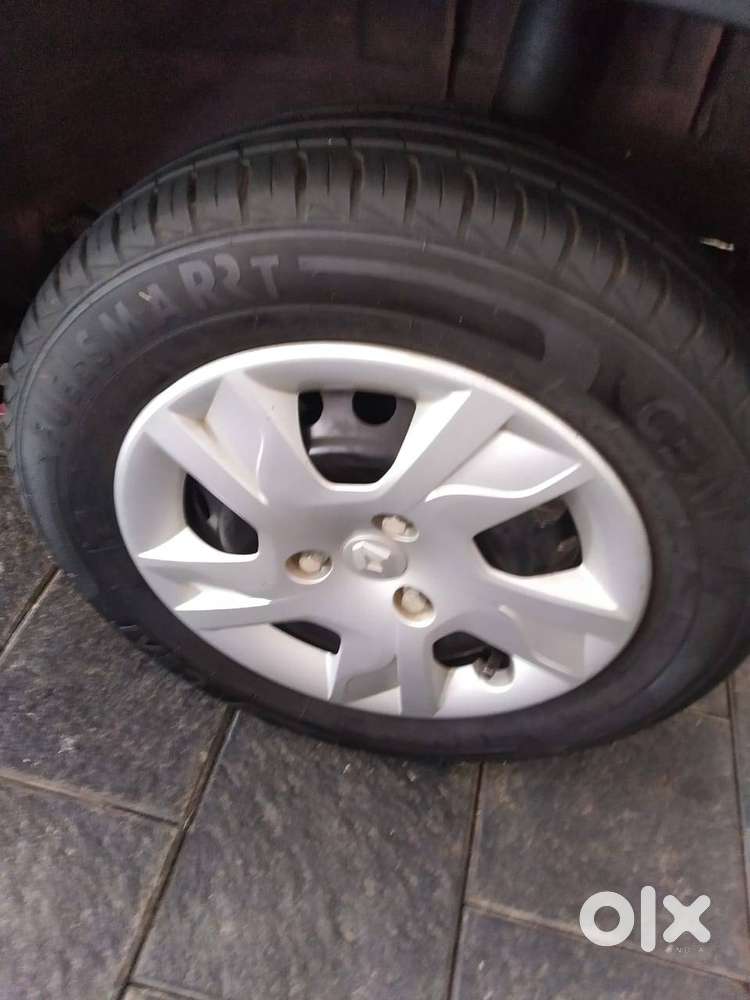 Dr's Kwid 2024 Rxt 1000cc Automatic 7000 Km Topend Model @ Thodupuzha