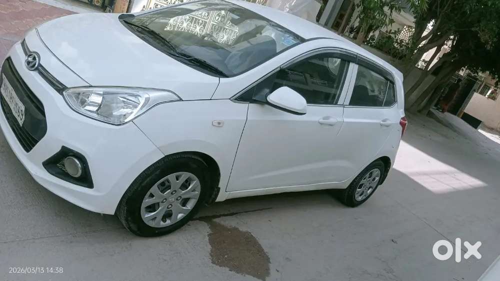 Hyundai Grand I10 2015 Petrol 55000 Km Driven