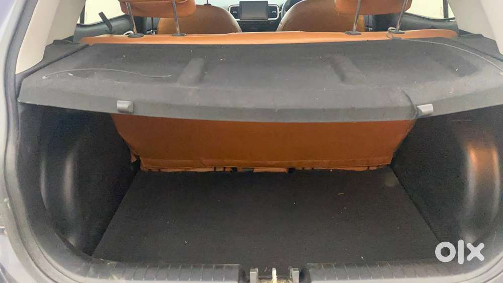 Hyundai Venue Sx Plus Turbo Dct, 2020, Petrol