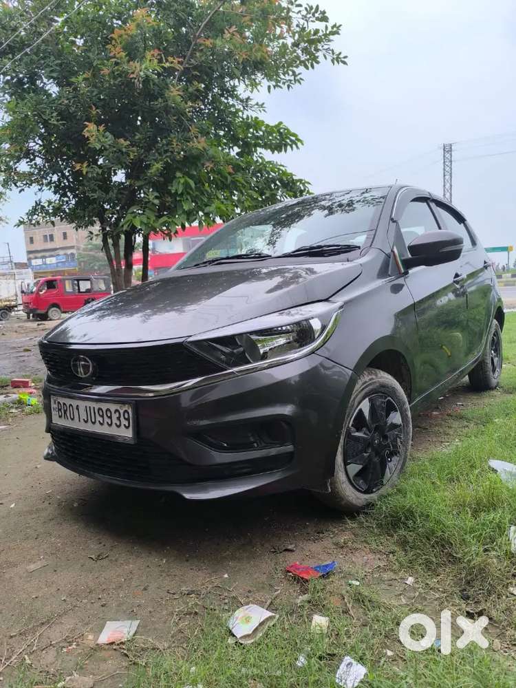 Tata Tiago Xt Icng 27 December 2025 Model