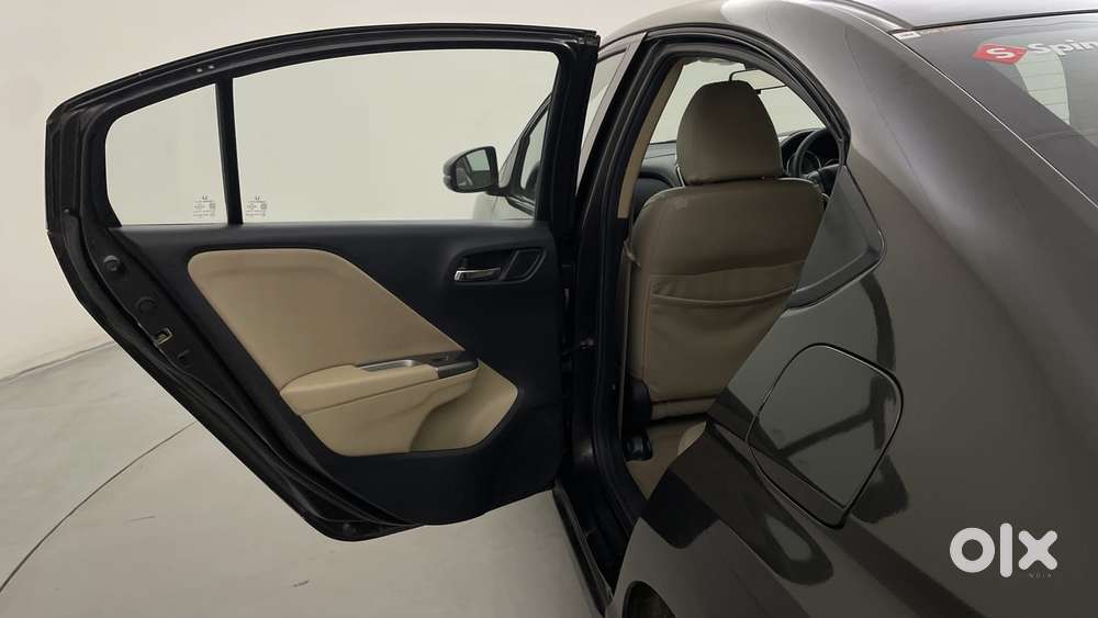 Honda City I-vtec S, 2015, Petrol