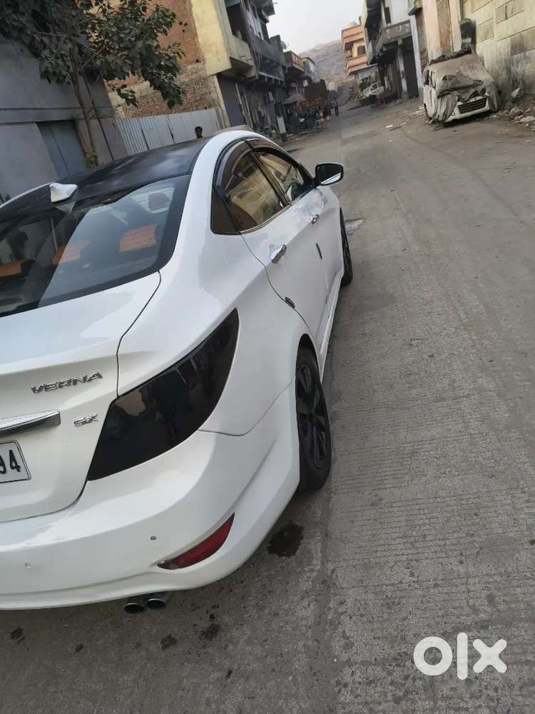 Hyundai Verna 2013 Diesel 85000 Km Driven