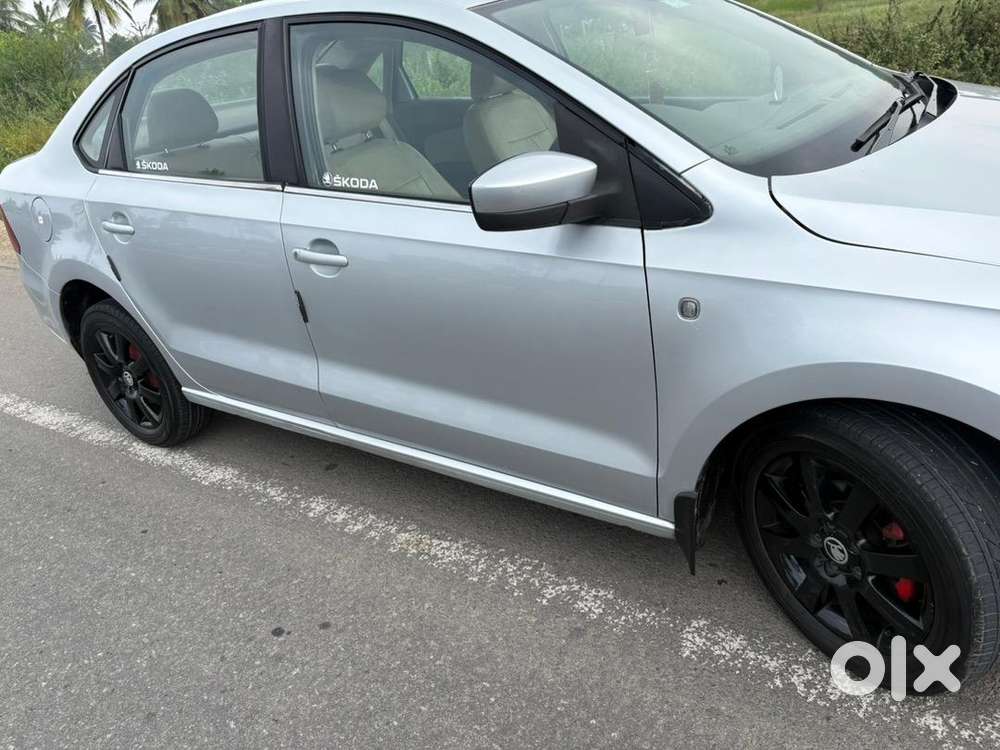 Skoda Rapid 2013 Diesel 115000 Km Driven