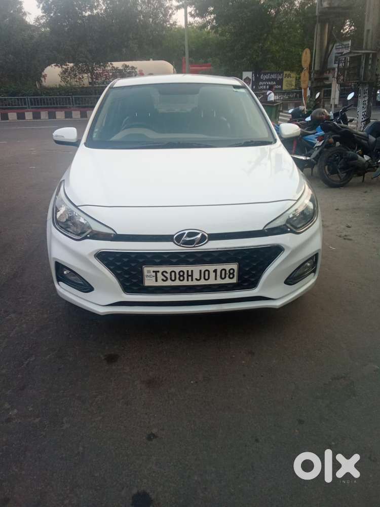 Hyundai Elite I20 Sportz (o) 1.2, 2020, Petrol