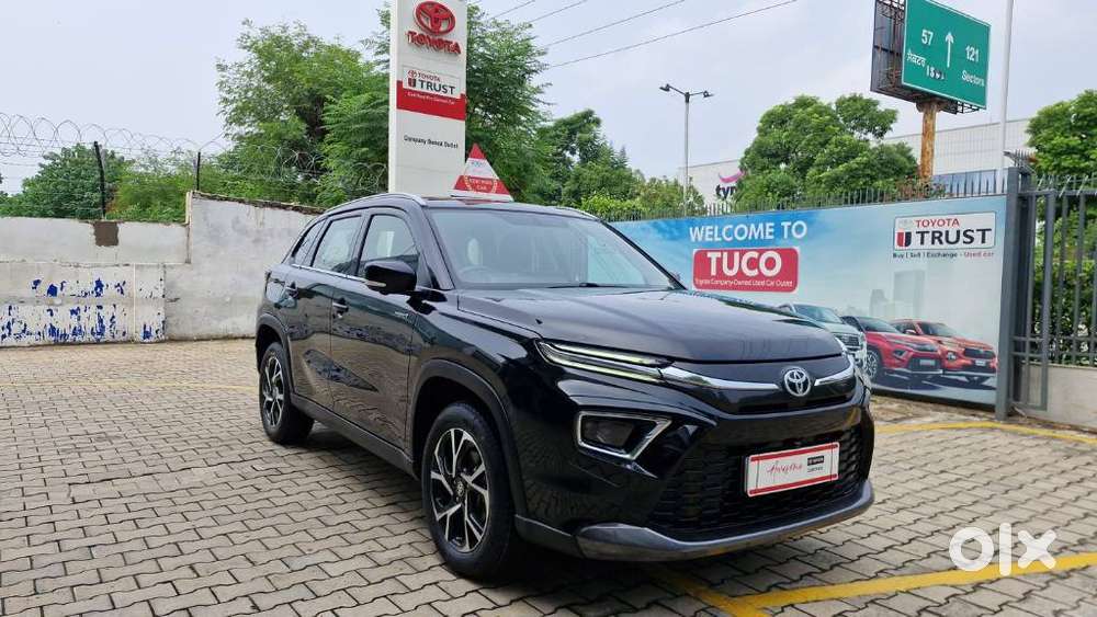 Toyota Urban Cruiser Hyryder 1.5 V Hybrid, 2024, Petrol