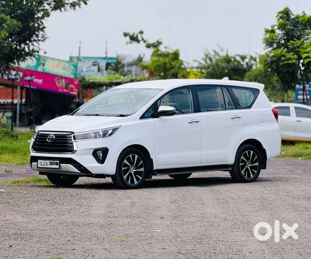Toyota Innova Crysta 2.4 Z 7 Str, 2022, Diesel