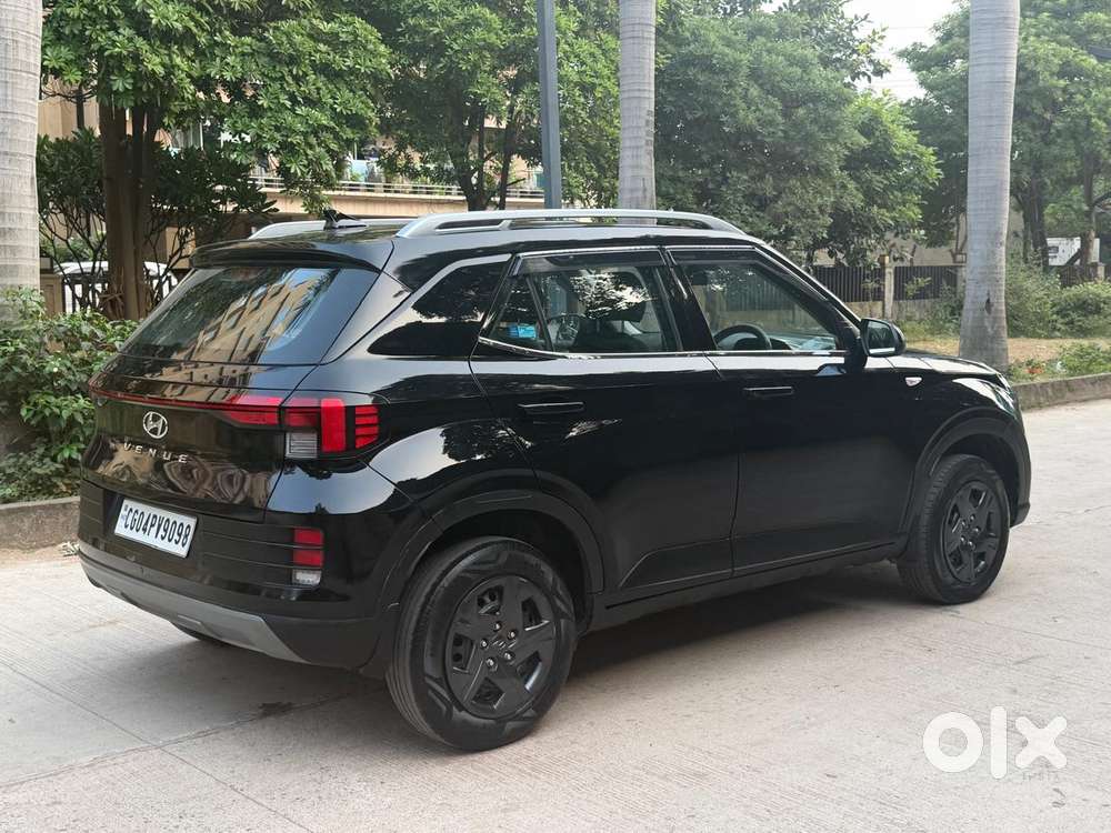 Hyundai Venue, 2024, Petrol