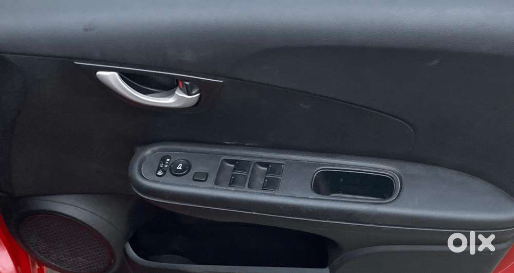 Honda Brio Vx Mt, 2017, Petrol
