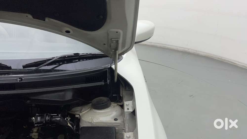 Maruti Suzuki Dzire 1.2 Vxi, 2019, Petrol