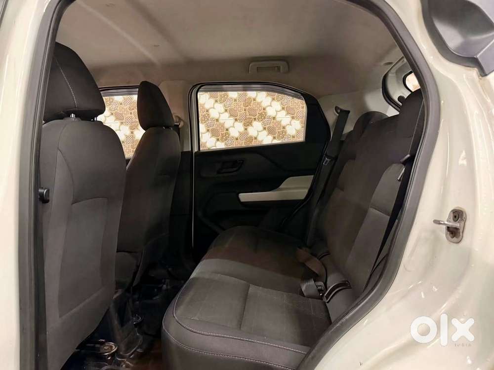 Tata Punch Camo Adventure Mt, 2022, Petrol