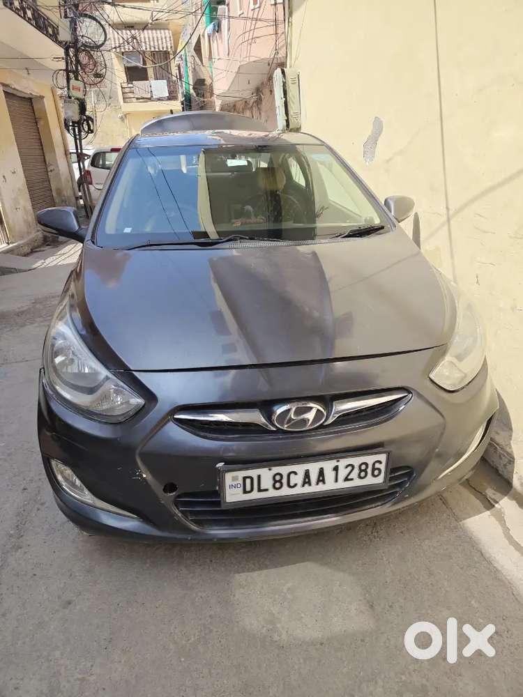 Hyundai Verna 2011 Petrol 100000 Km Driven