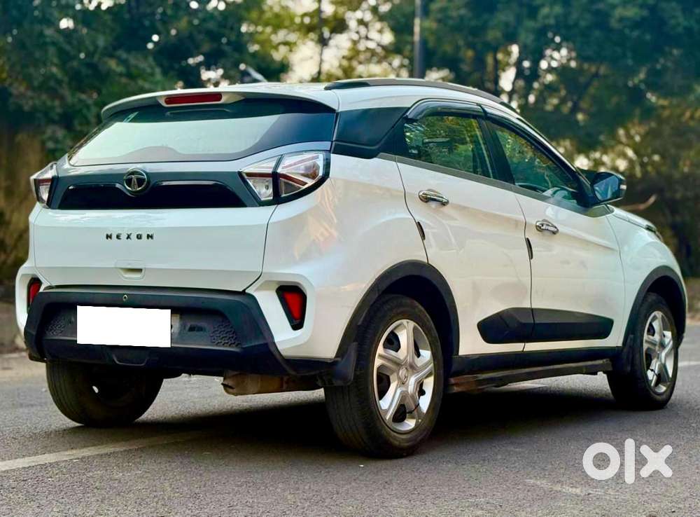 Tata Nexon 1.2 Revotron Xm, 2022, Petrol