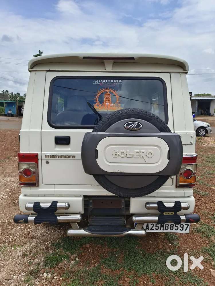 Mahindra Bolero Neo Plus 2017 Diesel Well Maintained