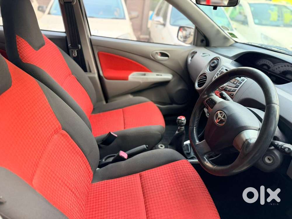 Toyota Etios 2010-2012 Vx, 2011, Petrol