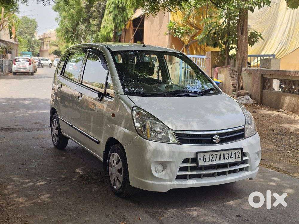 Maruti Suzuki Zen Estilo Lxi Bs Iv, 2013, Petrol
