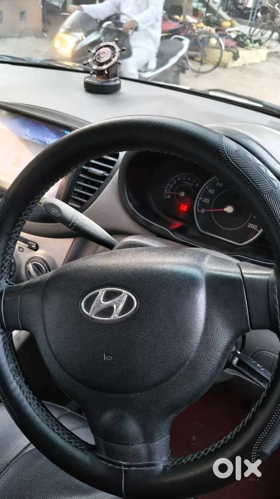 Hyundai I10 2012 Petrol 85000 Km Driven