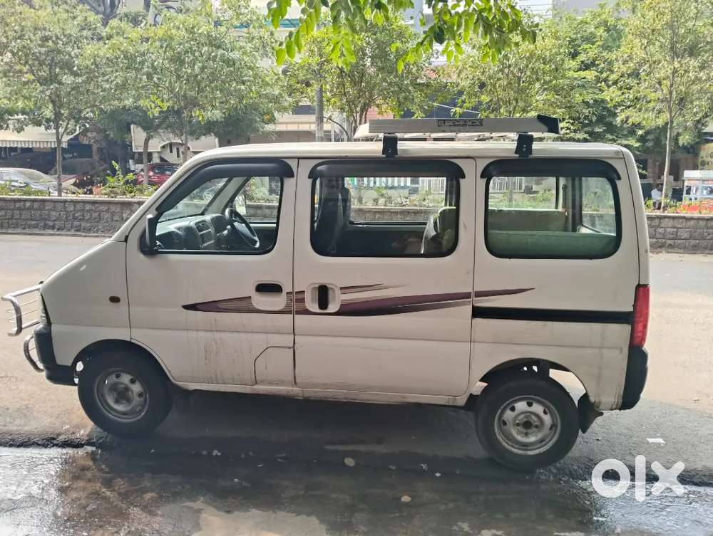 Maruti Suzuki Eeco 20 Smiles 7 Seater