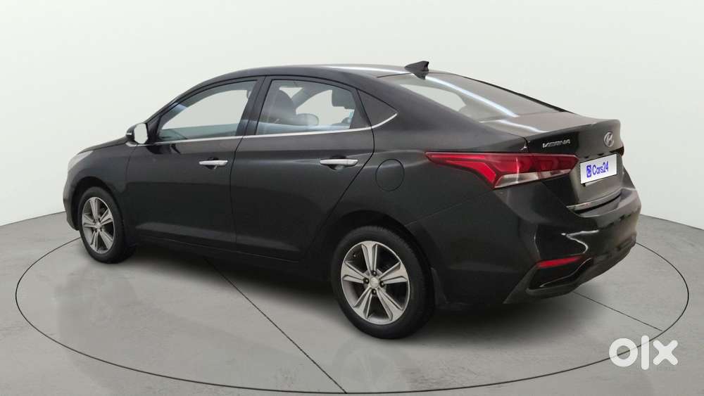 Hyundai Verna 1.6 Vtvt Sx, 2019, Petrol