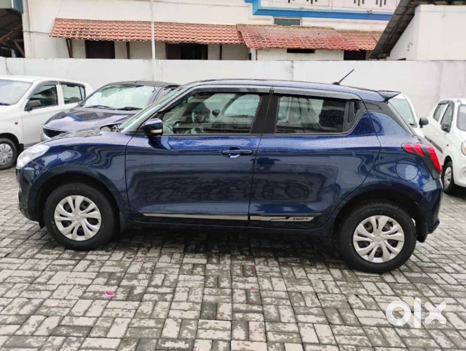 Maruti Suzuki Swift 1.2 Vxi (o), 2023, Petrol