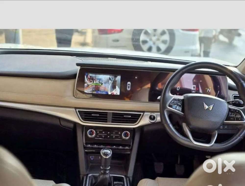 Mahindra Xuv700 2022 Petrol Manual
