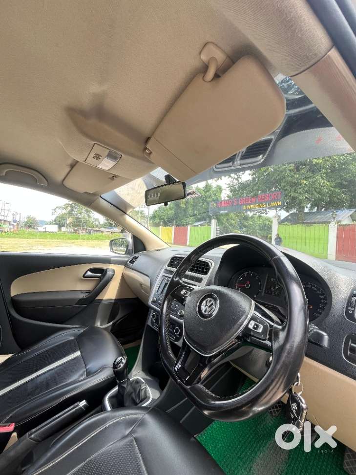Volkswagen Polo Petrol Highline 1.2l, 2014, Petrol