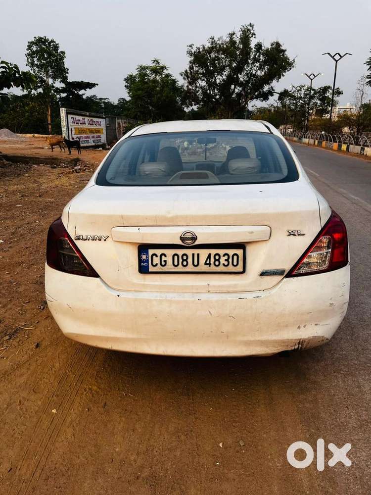 Nissan Sunny Diesel Xl 2014