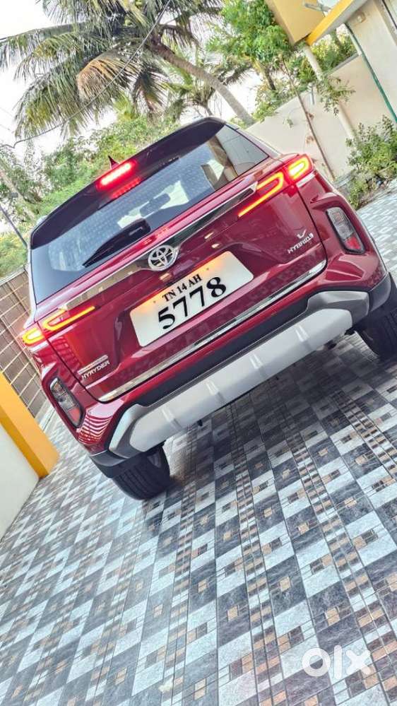 Toyota Urban Cruiser Hyryder 1.5 V Hybrid, 2024, Petrol