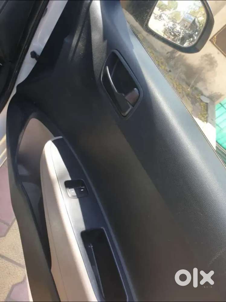 Hyundai Xcent 2017 Diesel Good Condition All New Tyres Average 27kmpl