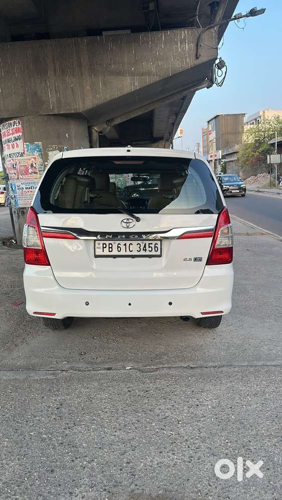Toyota Innova 2013 Diesel Well Maintained