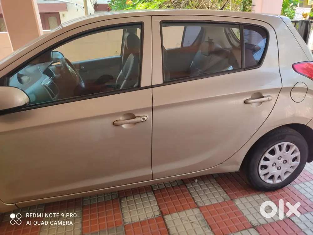 Hyundai I20 2011 Petrol 88000 Km Driven