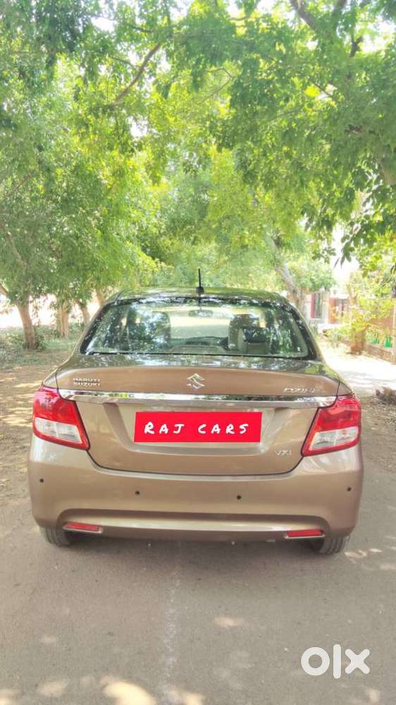 Maruti Suzuki Swift Dzire Vxi Optional, 2018, Petrol