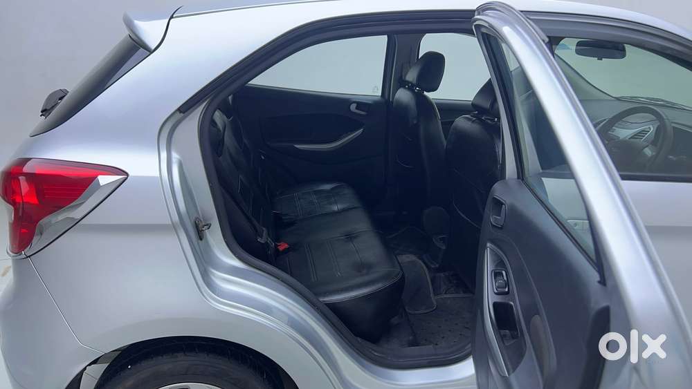 Ford Figo Petrol Titanium, 2016, Petrol