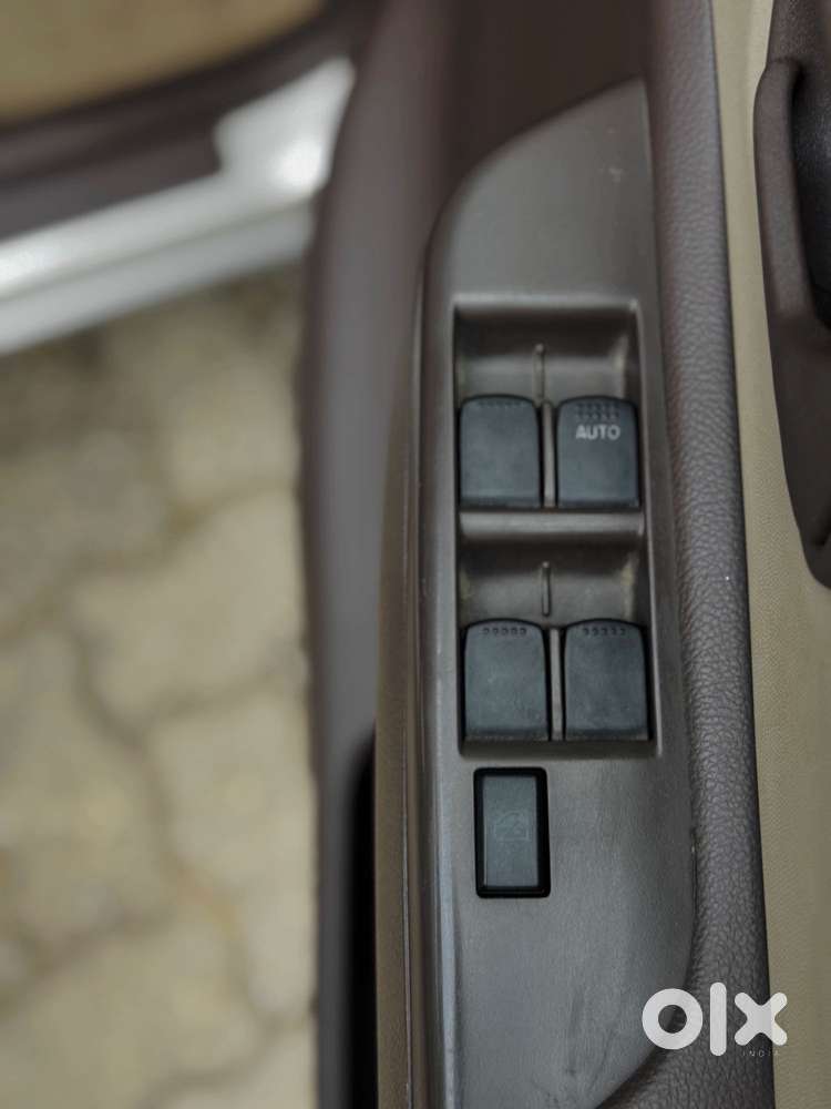 Maruti Suzuki Zen Estilo Vxi Bsiv, 2013, Petrol