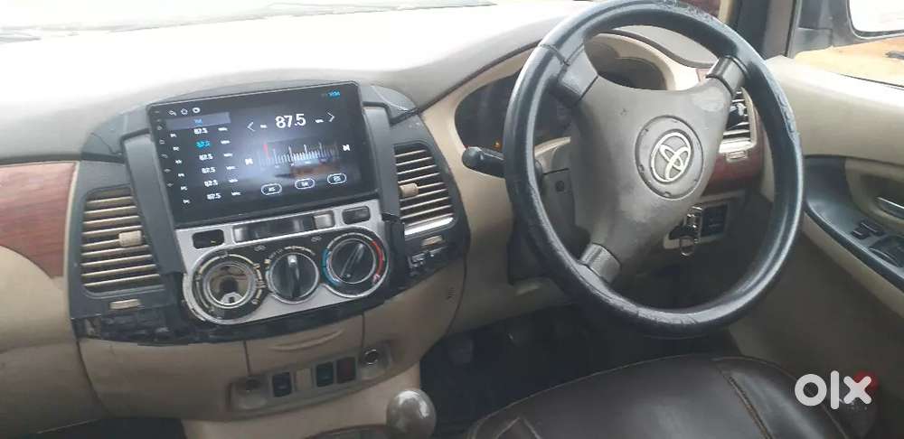 Toyota Innova 2009